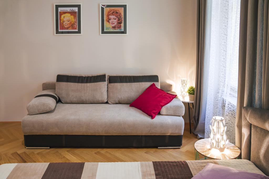 Modern Apartment Zlatnicka 8 Praha Exteriér fotografie