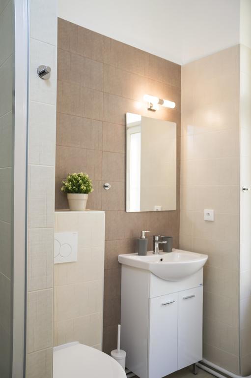 Modern Apartment Zlatnicka 8 Praha Exteriér fotografie