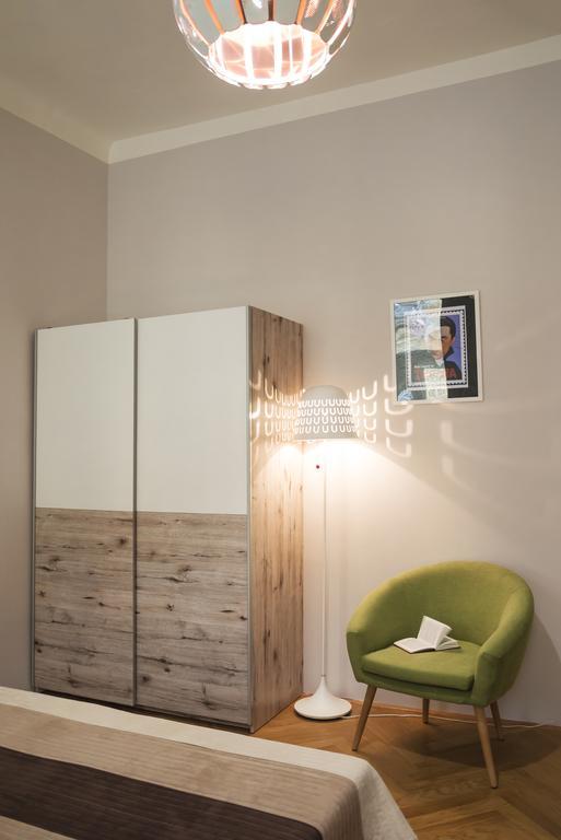 Modern Apartment Zlatnicka 8 Praha Exteriér fotografie
