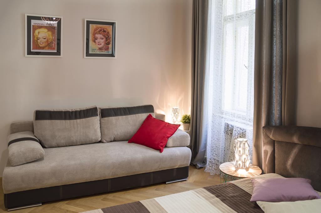 Modern Apartment Zlatnicka 8 Praha Exteriér fotografie